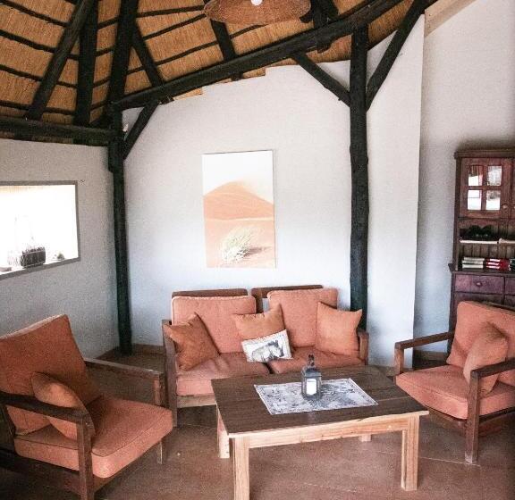 Comfort Værelse, Otjohotozu Guestfarm