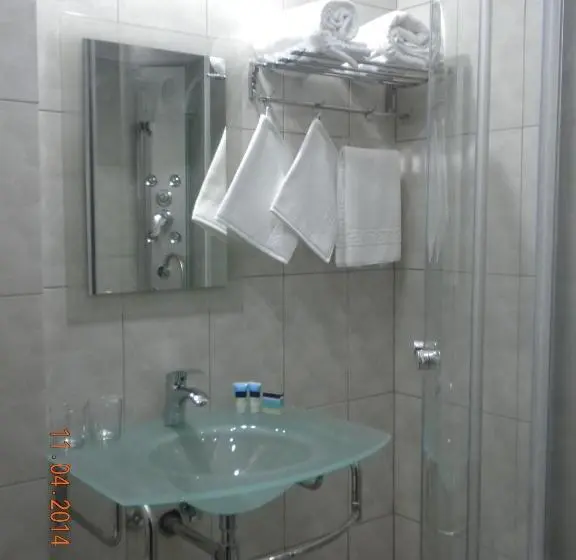 Standard-huone, Pensiunea Cetatea Craiului