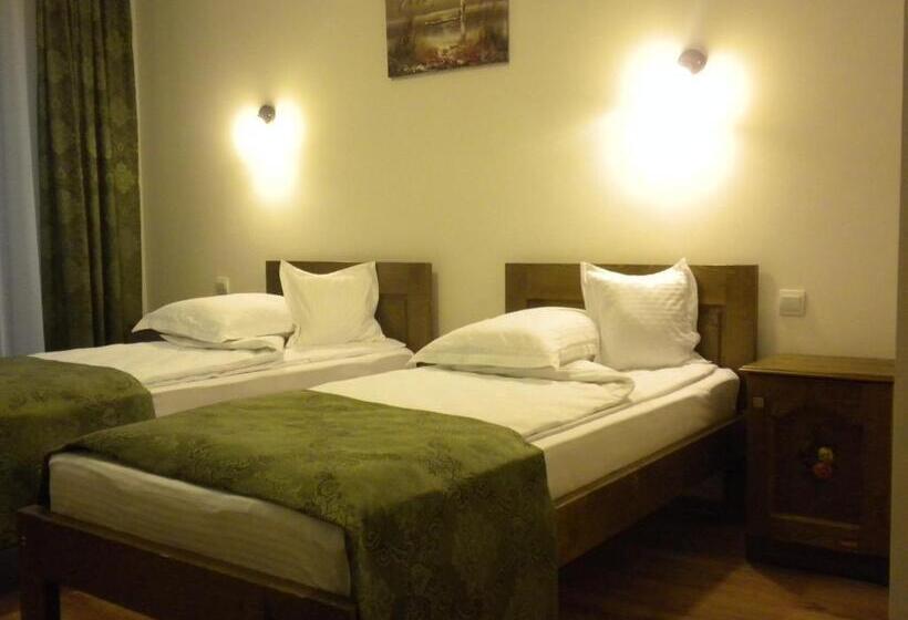 标准间, Pensiunea Cetatea Craiului