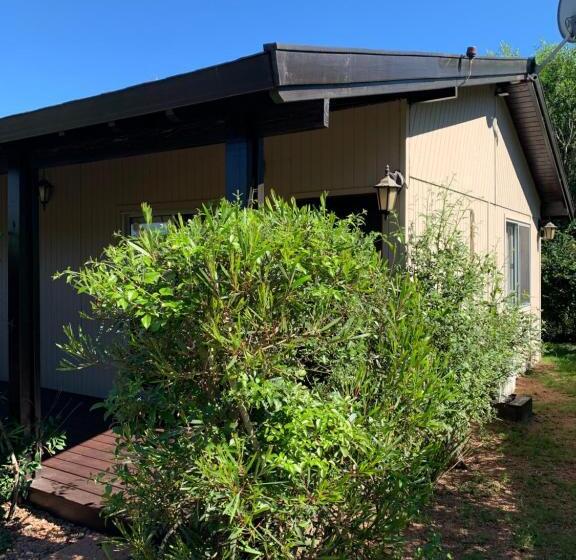 بانگلوی استاندارد 2 خوابه, Cabañas Del Este