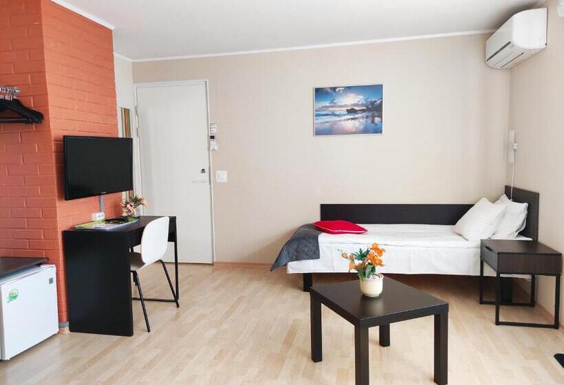 اتاق استاندارد سه تخته با بالکن, Aisa Guesthouse