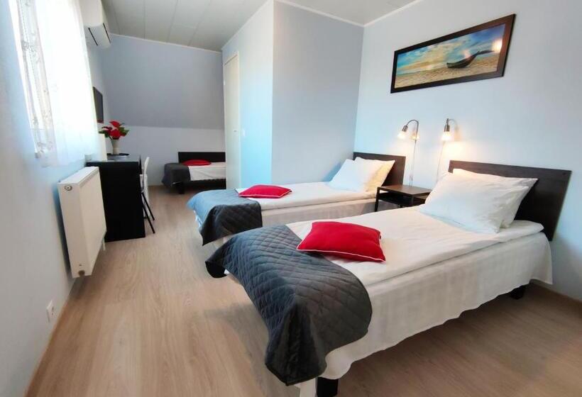 اتاق استاندارد سه نفره, Aisa Guesthouse