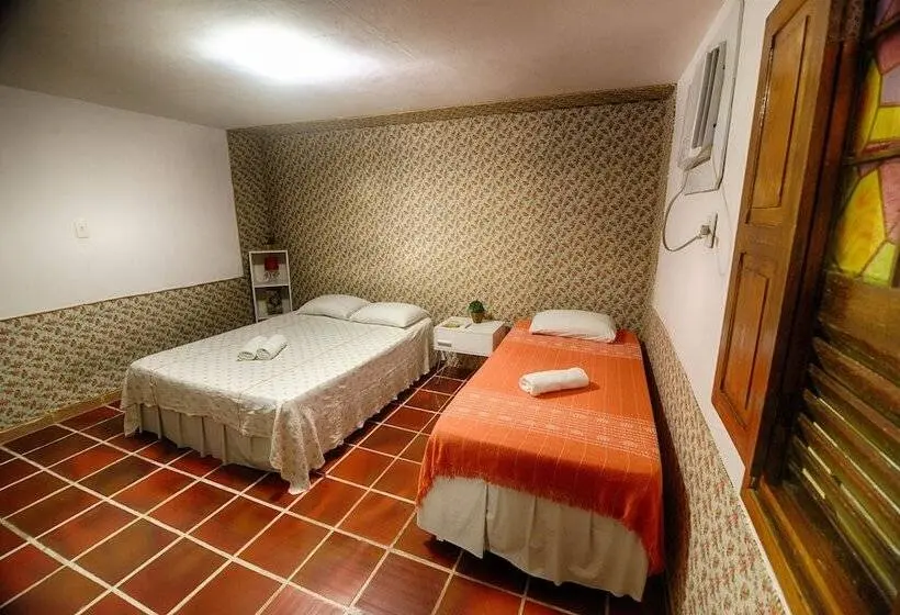 Basic Kolmen Hengen Huone, Pousada Villa Olinda