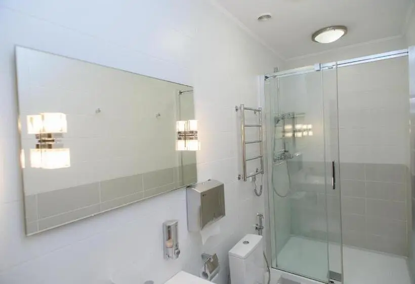 Junior Suite, M&m Apart