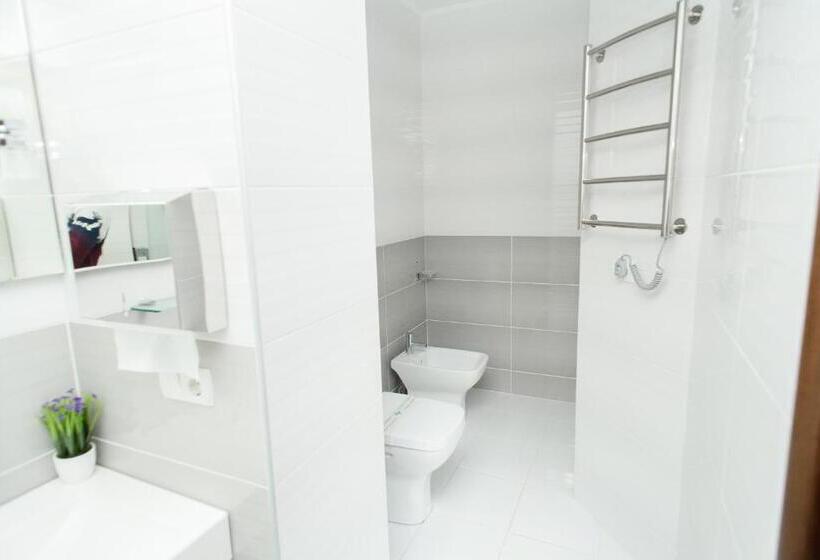 スイート, M&m Apart