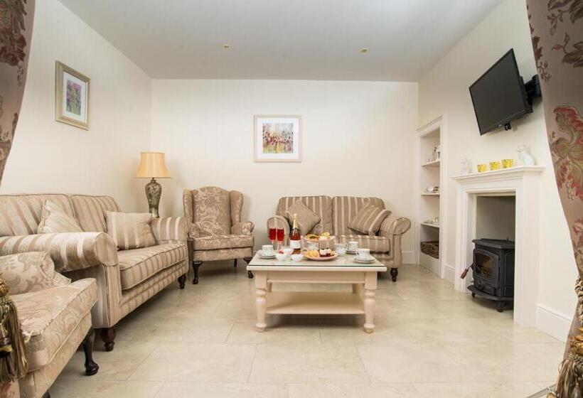 חדר דחוקס עם מיטת קינג, Abhainn Ri Farmhouse