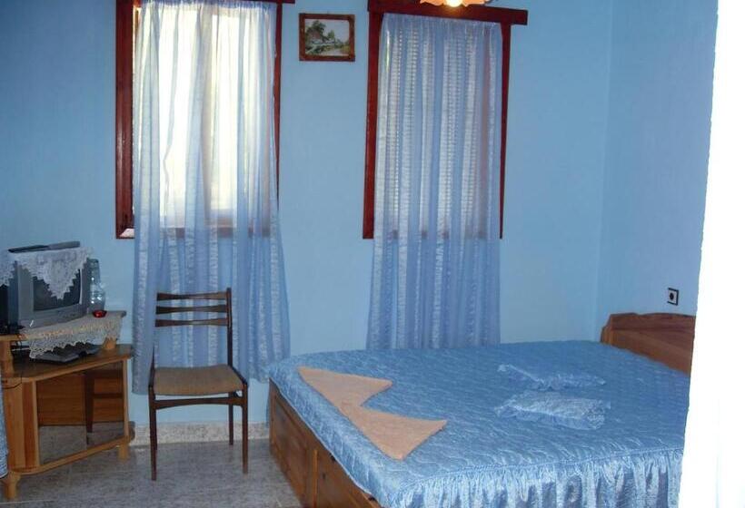 스탠다드 트리플 룸, Guest House Rimski Most