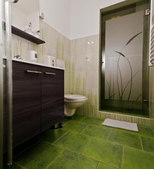 سوییت, Guesthouse Les