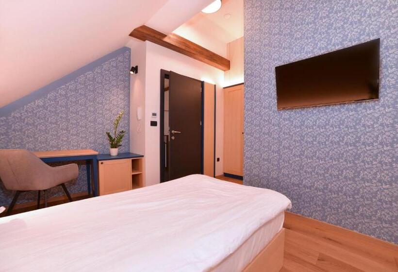 اتاق سوپریور, Guesthouse Les