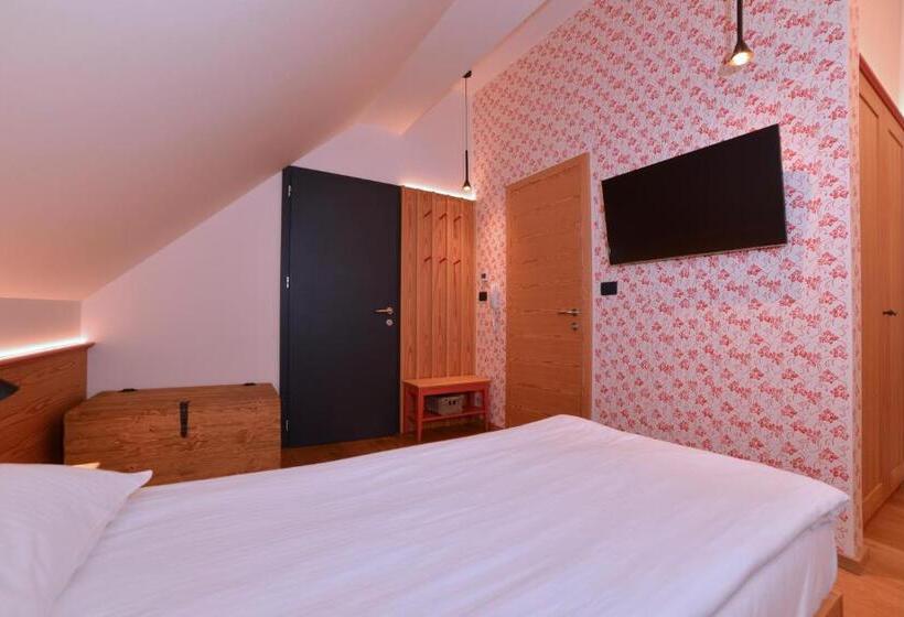 اتاق لوکس, Guesthouse Les