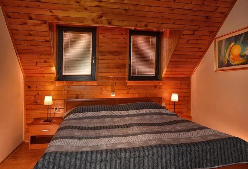 سوئیت 2 خوابه, Guesthouse Les
