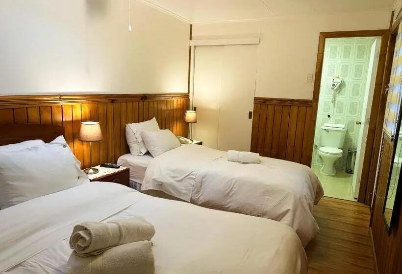 اتاق استاندارد سه نفره, Hostal Cordillera