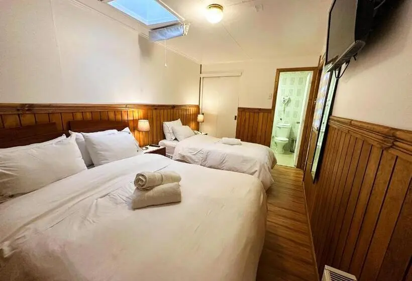 اتاق استاندارد سه نفره, Hostal Cordillera