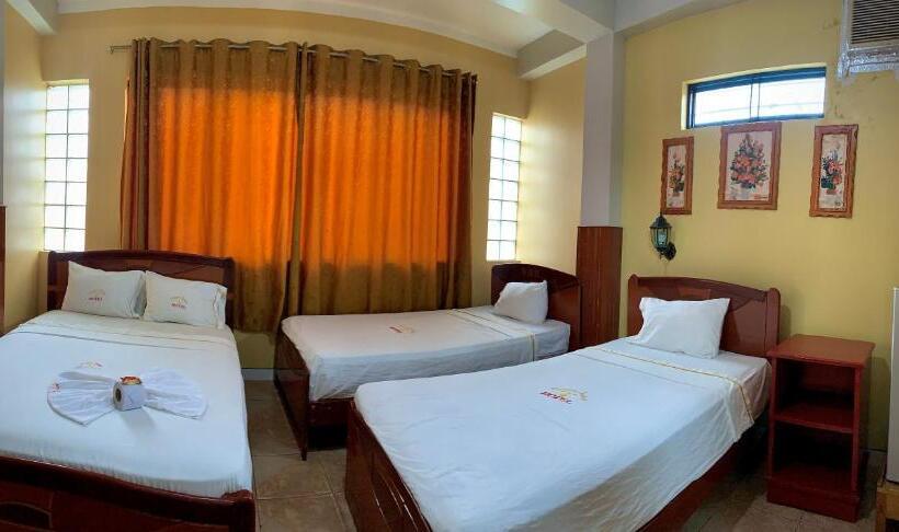 اتاق استاندارد سه نفره, Hostal Ventura Isabel