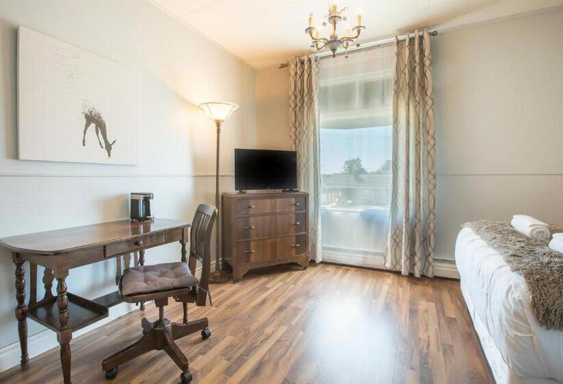 Номер Стандарт, Auberge Des Berges