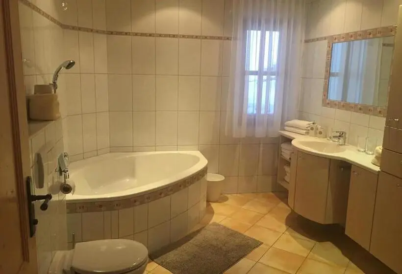 景色の見える一ベッドルームアパートメント, Gasthof Schöntal