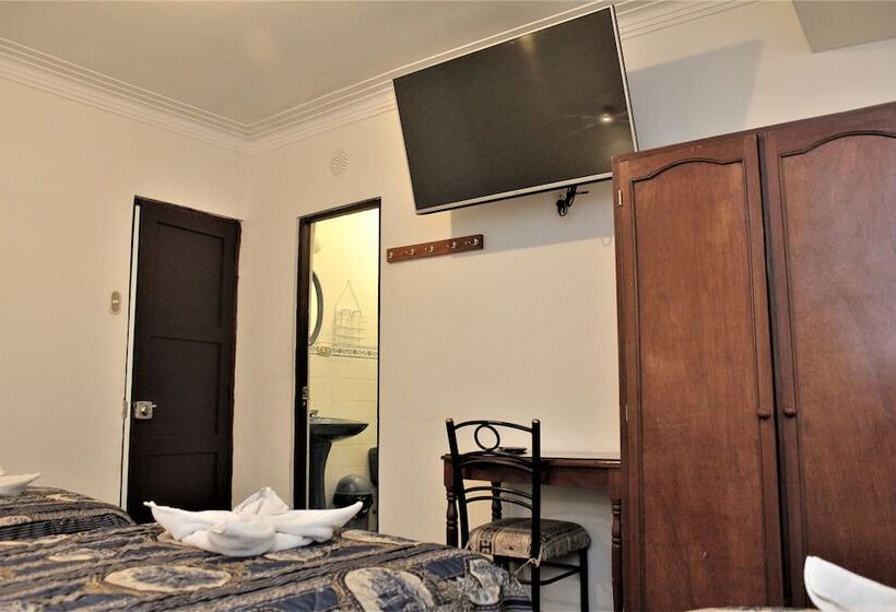 스탠다드 룸, Hostal Alfredo S Palace