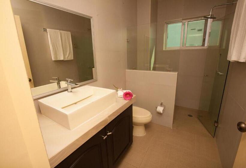 带2个卧室的公寓, Banderas Suites