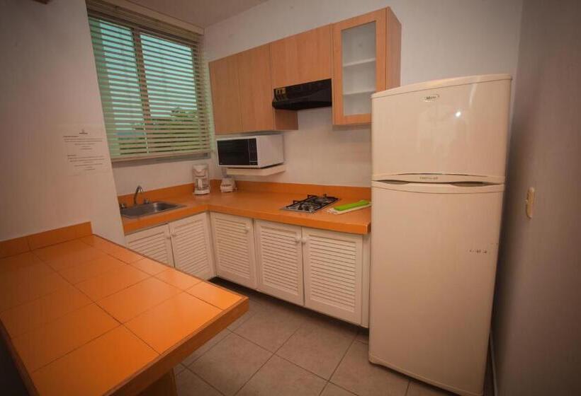 Huoneisto 1 Makuuhuone Merinäkymä, Banderas Suites