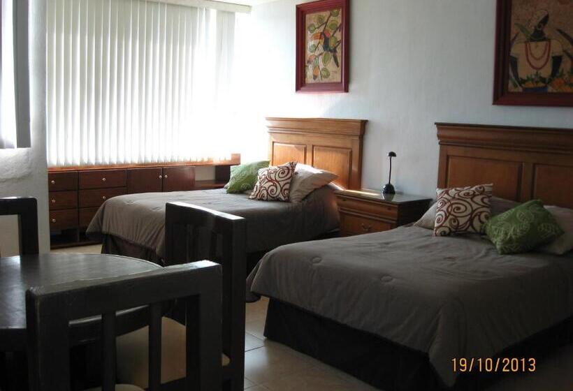 Standart Stüdyo, Banderas Suites