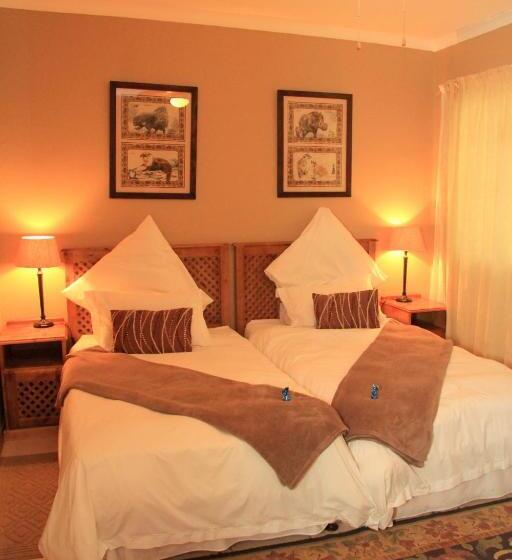 آپارتمان 1 خوابه, A White House Guest House