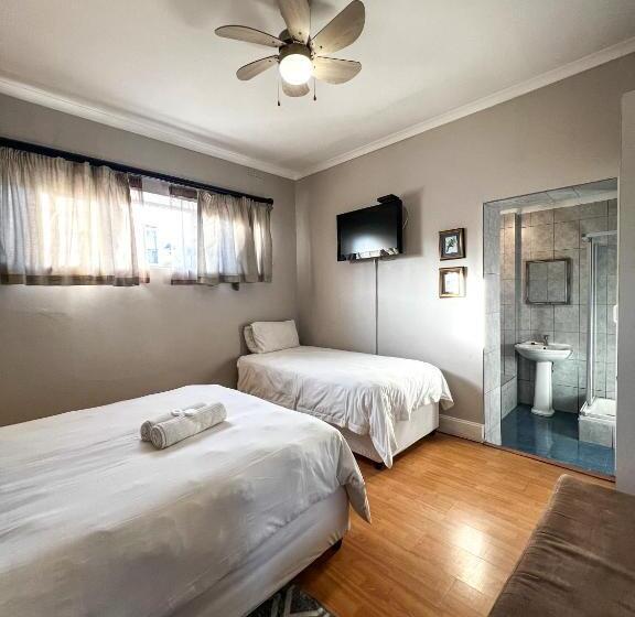 침실 3개 아파트, Goulden Street Guest House