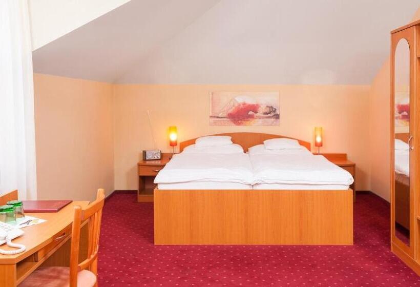 شقة سوبريور غرفة واحدة, Penzión Kamélia