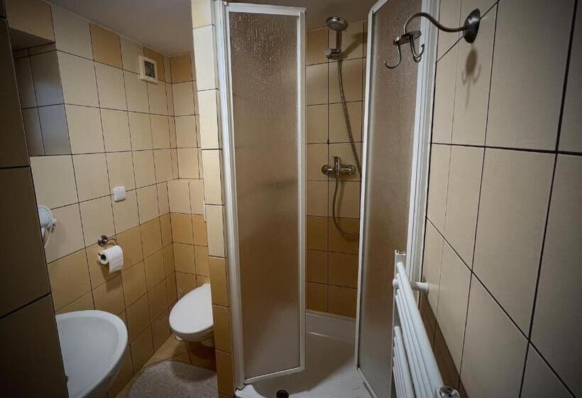 장애인을 위한 스탠다드 룸, Penzión Pri Kaštieli Záturčie