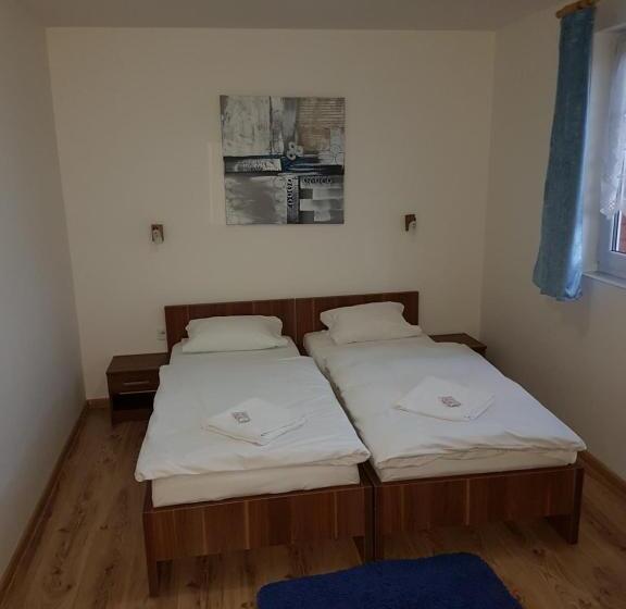 スタンダードルーム, Penzion Maja