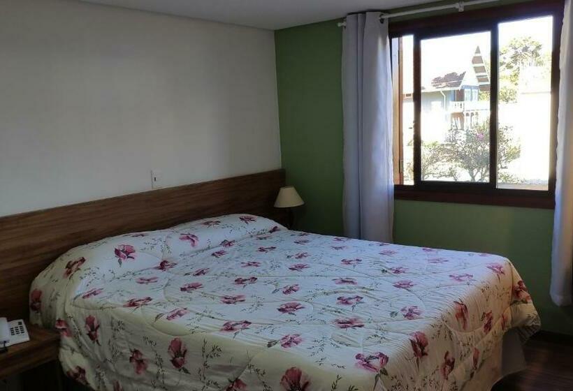 Quarto Estandar, Pousada Recanto Feliz