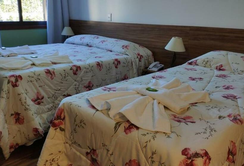 Quarto Estandar, Pousada Recanto Feliz