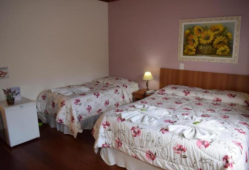 Quarto Estandar, Pousada Recanto Feliz