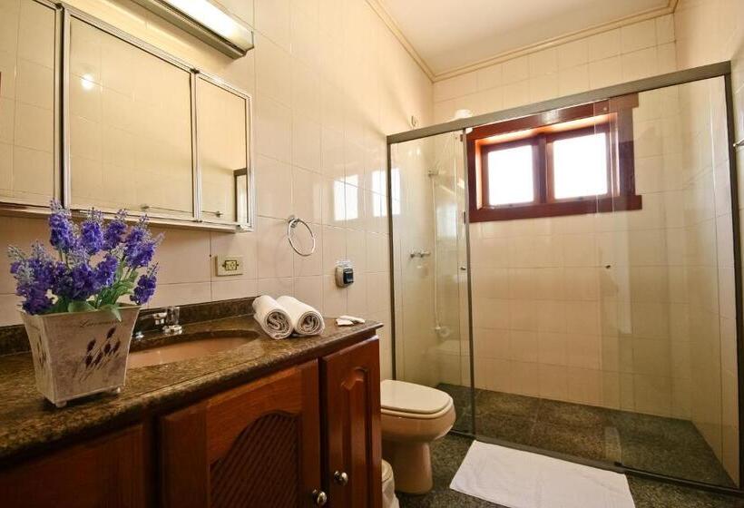 Quarto Premium, Pousada Recanto Feliz