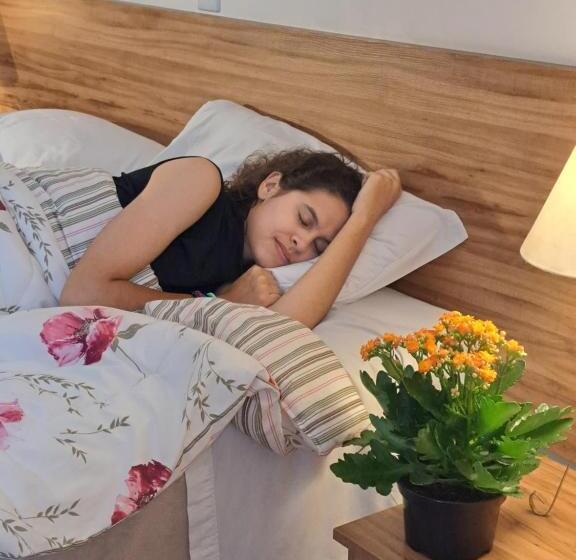 Quarto Premium, Pousada Recanto Feliz