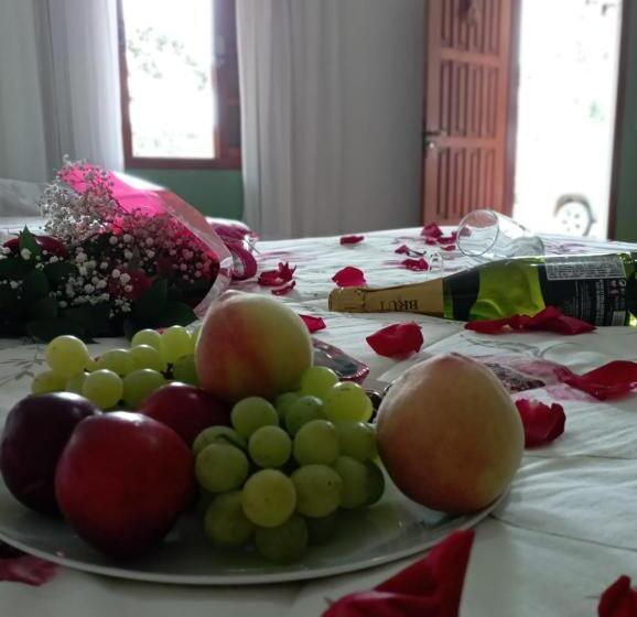 Quarto Premium, Pousada Recanto Feliz