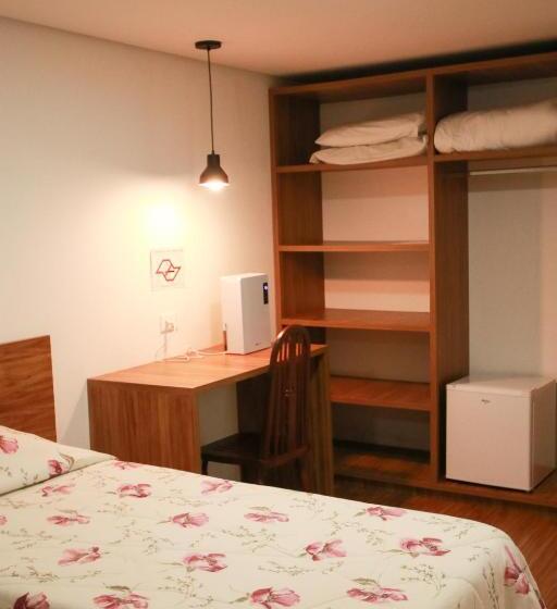 Quarto Estandar, Pousada Recanto Feliz