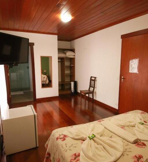 Quarto Estandar, Pousada Recanto Feliz