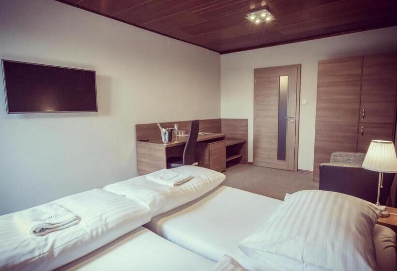 חדר סטנדרט, Restaurace A Penzion U Doubků