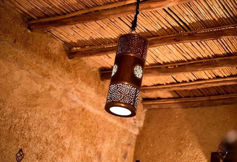 سوییت, Riad Safir