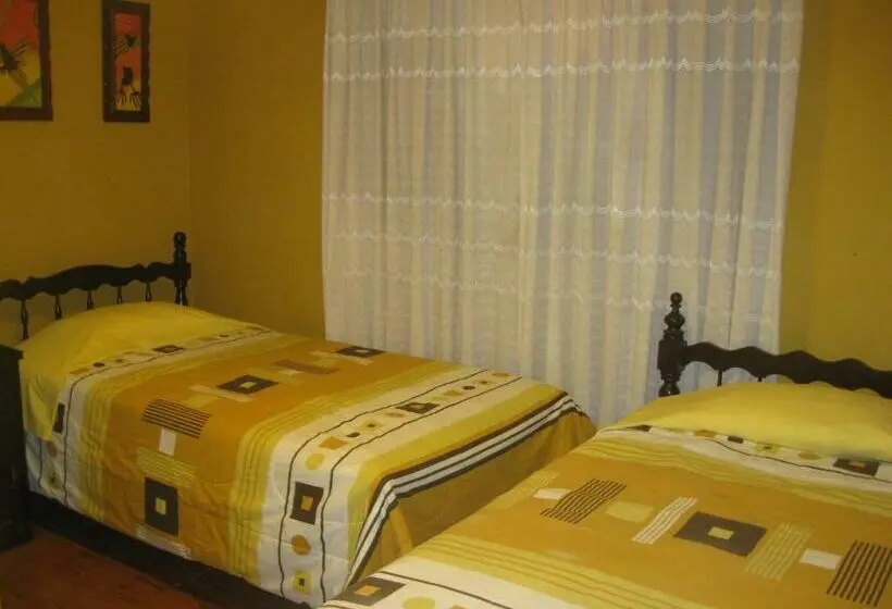 Quarto Estandar, Posada Gino