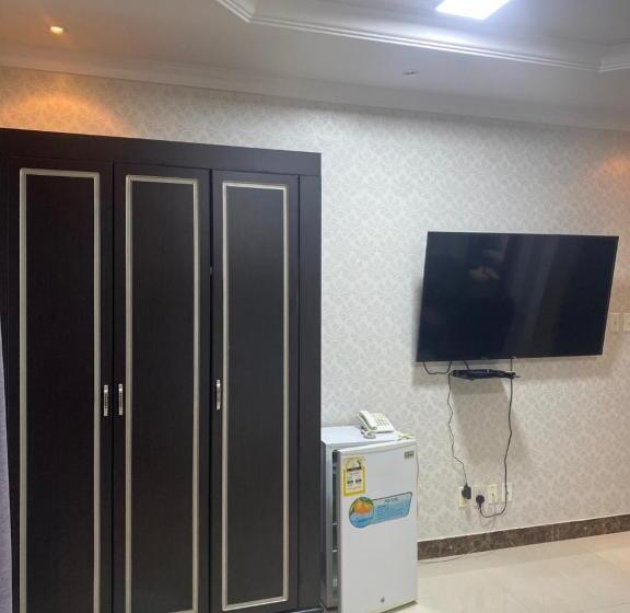 デラックススタジオ, Jubail High Rise