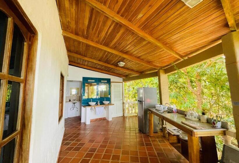 带海景的标准房, Coibahouse