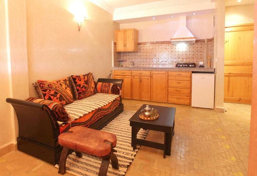 إستوديو قياسى مطل على البحر, Dar Rio Oro