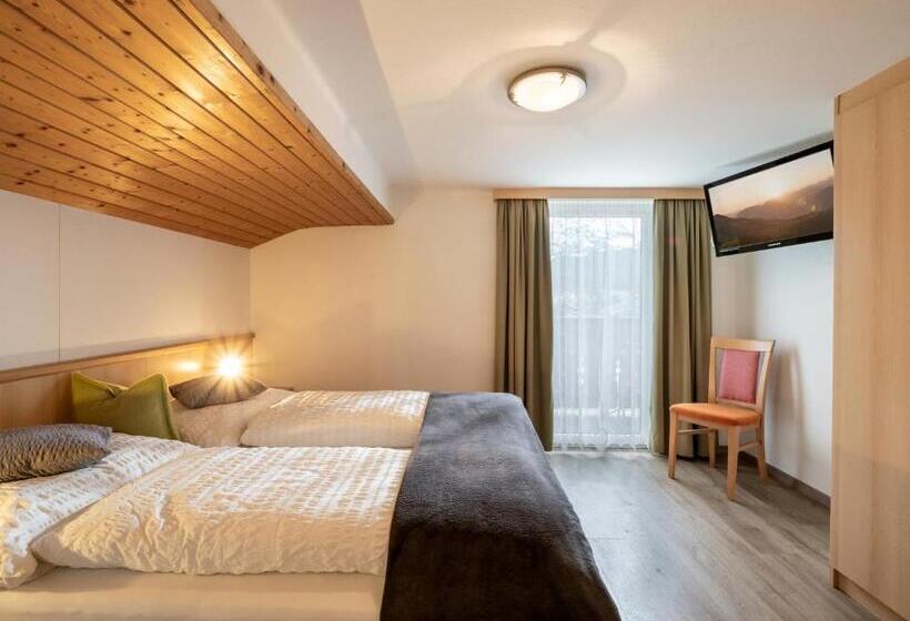 발코니가 있는 2 베드룸 아파트, Ferienwohnungen Vordergriess