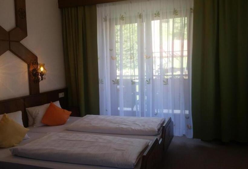 اتاق استاندارد با بالکن, Gasthof Zur Schmiede