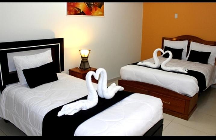 اتاق خانوادگی, Hostal Universal Huaraz