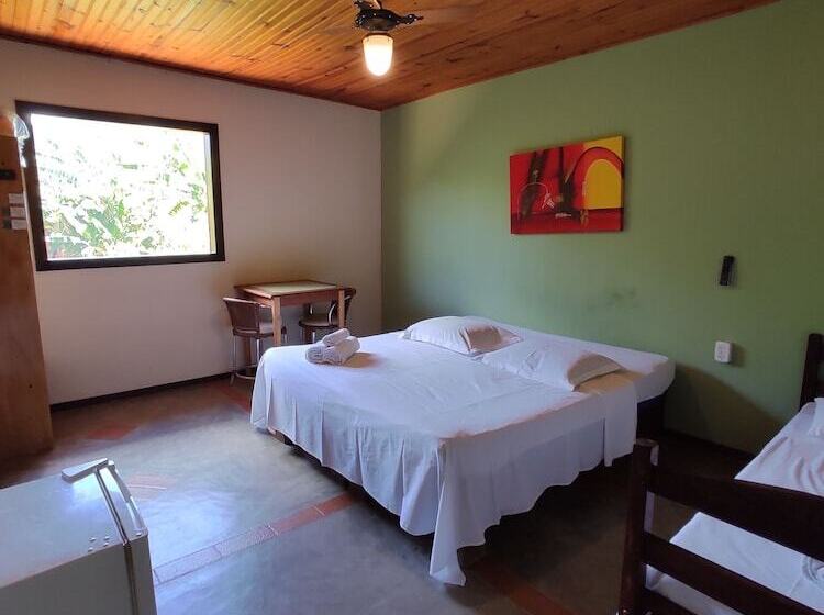 Номер Стандарт Трехместный, Pousada Banana Cipo