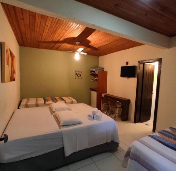 Номер Стандарт Трехместный, Pousada Banana Cipo