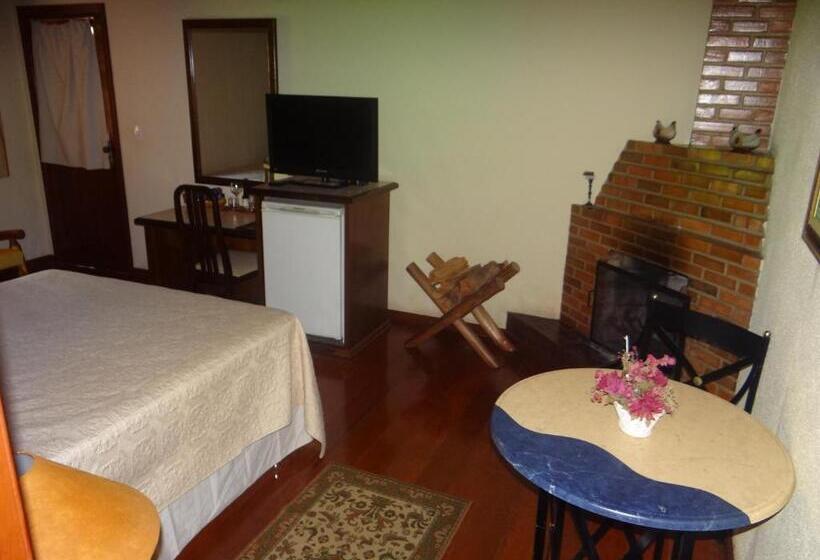 اتاق استاندارد سه نفره, Pousada Da Mantiqueira