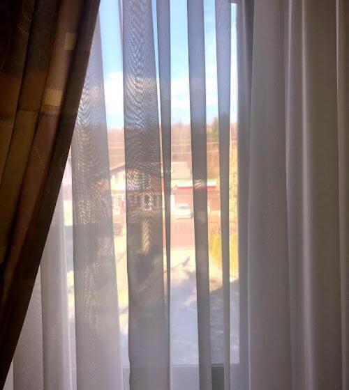 اتاق استاندارد, Prutets Guest House